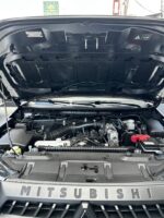 Mitsubishi L200 gasolina 4x4 - Imagen 7