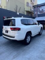 Toyota LC300 2025 - Imagen 10