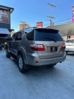 Toyota Fortuner SR 2010 - Imagen 9