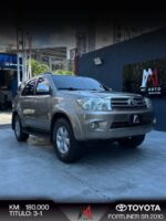 Toyota Fortuner SR 2010