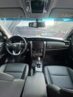 Toyota Fortuner SW4 V6 - Imagen 4