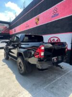 Toyota Hilux GR 4x4 - Imagen 9