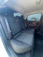 Toyota Yaris E 2023 - Imagen 5