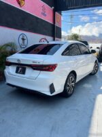 Toyota Yaris E 2023 - Imagen 6