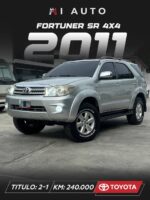 Toyota Fortuner SR 4x4 2011