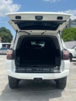 Toyota 4runner SR5 4x2 - Imagen 3
