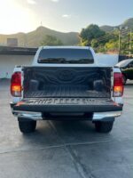 Toyota  Hilux - Imagen 3