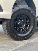 Toyota  Hilux - Imagen 6