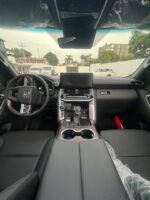Toyota  LC300 Año 2025 - Imagen 6